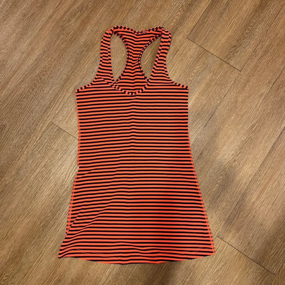 Lululemon tank 2 -XS
